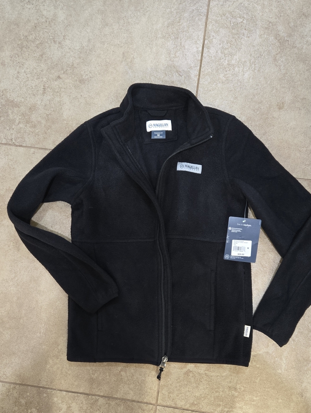 Magellan Outdoors Black Full-Zip Kids Fleece Jacket